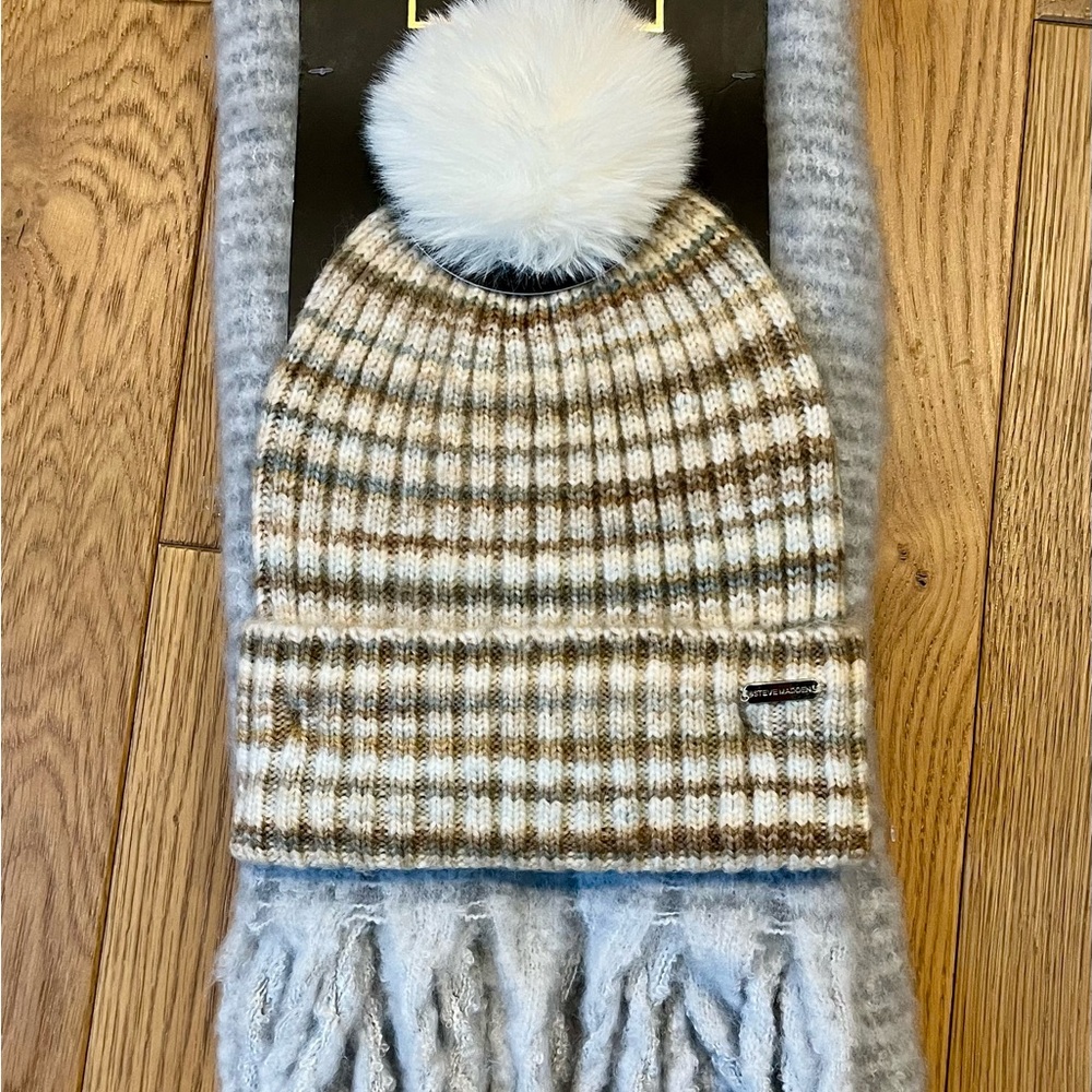 Steve Madden Hat and Scarf Set